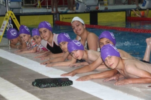 deniz-olmadan-yuzme-egitimi-gaziantepte-gunluk-3-bin-kisiye-yuzme-dersi-veriliyor-caWI12sk.jpg