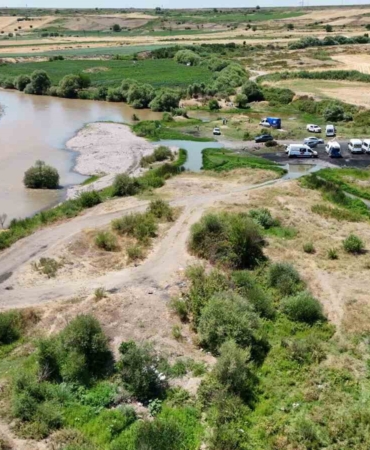 dicle-nehrinde-kayip-genc-icin-havadan-arama-calismalari-NAErecmB.jpg