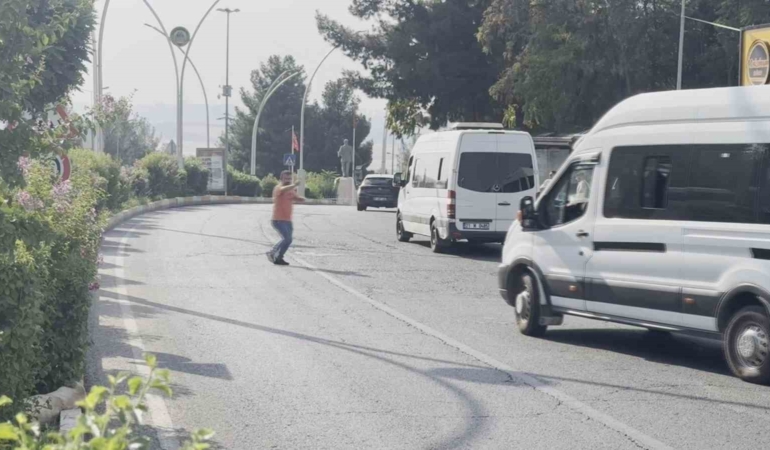 dicle-universitesi-kampusunde-yaya-guvenligi-sorunlari-ve-cozum-onerileri-3UySFRtF.jpg