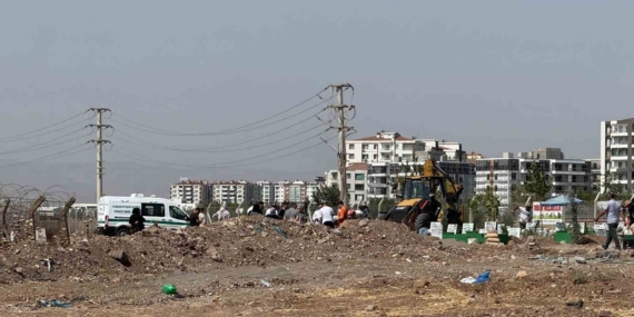 Diyarbakır'da 5 Aylık Hamile Helin'in Katili Yakalandı! Diyarbakır’da 5 Aylık Hamile Helin’in Katili Yakalandı!