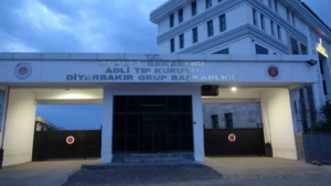 dogum-gunu-kutlamasindan-donuste-silahli-saldiriya-ugrayan-kadin-hayatini-kaybetti-2ygqtkrR.jpg