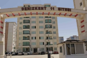ejegulun-8-kattan-duserek-hayatini-kaybettigi-apartmanin-yoneticisinden-sok-aciklama-cemil-k-iki-ay-wKGBc7Kf.jpg