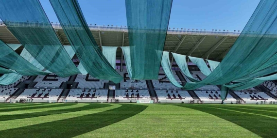 Elazığ Atatürk Stadyumu'nda Yenilikçi Denemeler Başladı Elazığ Atatürk Stadyumu’nda Yenilikçi Denemeler Başladı