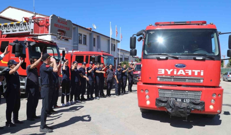elazig-belediyesi-hataydaki-orman-yanginina-destek-oluyor-WNa52HpJ.jpg