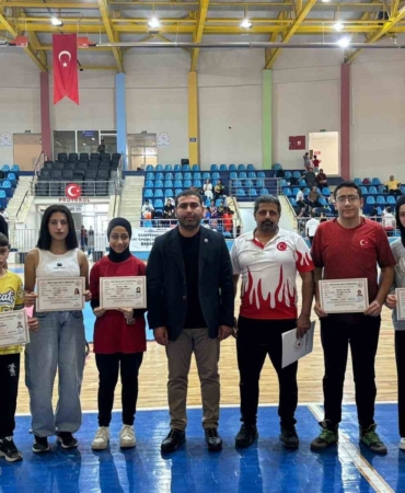 elazig-wushu-sporcularinin-buyuleyici-basarilari-xRitj8Wi.jpg
