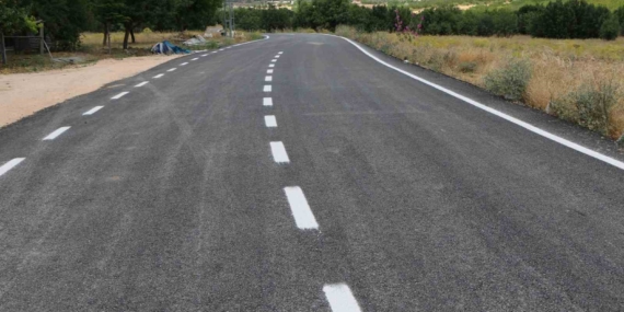 Elazığ’da 4 Köyde BSK Kaplama Yol Projesi Başarıyla Tamamlandı Elazığ’da 4 Köyde BSK Kaplama Yol Projesi Başarıyla Tamamlandı