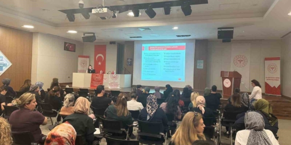 Elazığ'da 'Aile Yılı' Eğitimleri Devam Ediyor: Yeni Fırsatlar ve Gelişim İmkanları Elazığ’da ‘Aile Yılı’ Eğitimleri Devam Ediyor: Yeni Fırsatlar ve Gelişim İmkanları