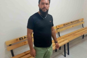 elazigda-aranan-sahis-zabita-ekiplerince-basariyla-ele-gecirildi-b9pNIF7e.jpg