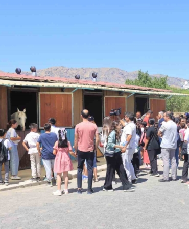 elazigda-cocuklar-eglence-dolu-bir-gun-gecirdi-MMfD4Nvk.jpg