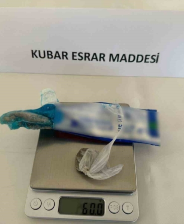 elazigda-dis-macunu-tupu-icinden-esrar-cikti-sok-edici-olay-bIKD3MEq.jpg