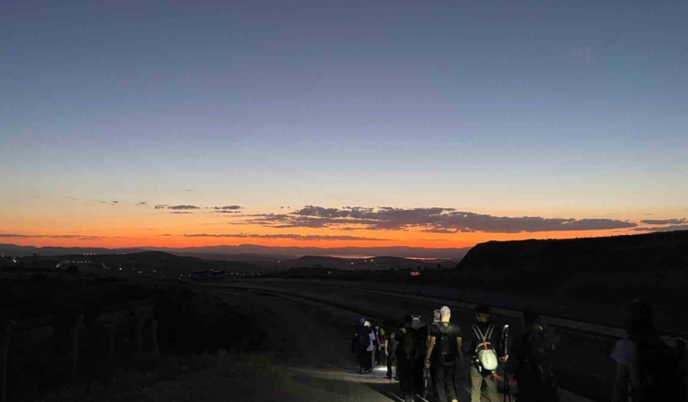 elazigda-doga-ve-tarih-arasinda-buyuleyici-gece-yuruyusu-Rwslphia.jpg