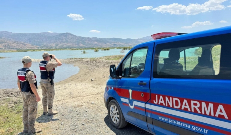 elazigda-jandarma-ekiplerinden-su-kenarlarinda-onemli-denetim-faaliyeti-THEPB1xM.jpg