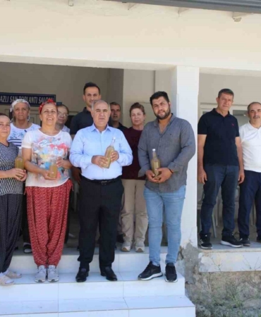 elazigda-kadin-ciftciler-tarimsal-yeniliklerle-gelecegi-sekillendiriyor-AkjLATRX.jpg