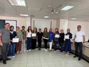 elazigda-saglik-hizmetleri-istasyonlarina-ozel-tesekkur-belgesi-toreni-TrPXmUSF.jpg