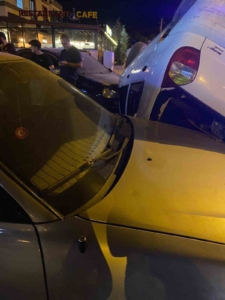 elazigda-takla-atan-arac-park-halindeki-otomobillere-carpti-YS5pW5m9.jpg