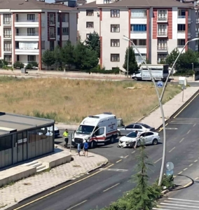 elazigda-trafik-kazasi-bir-yarali-olayin-detaylari-WsbPA6tp.jpg