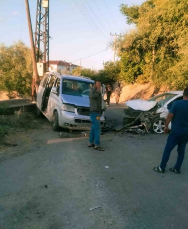elazigda-trajik-bir-kaza-1-kisi-yaralandi-6QW9RwbF.jpg