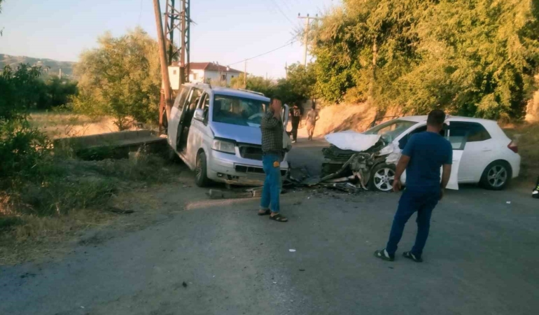 elazigda-trajik-bir-kaza-1-kisi-yaralandi-6QW9RwbF.jpg