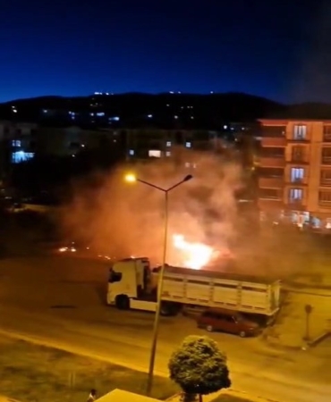 elazigda-yanginla-mucadele-ot-yangini-kontrol-altina-alindi-LwPYlHG4.jpg