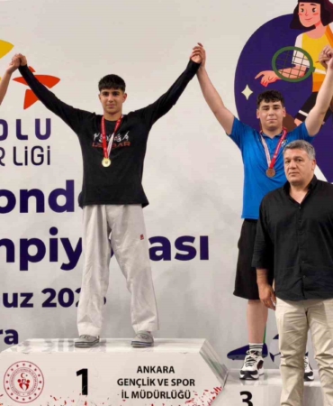 elazigli-taekwondo-sporculari-turkiye-3uncusu-olarak-tarih-yazdi-VwMDykJT.jpg