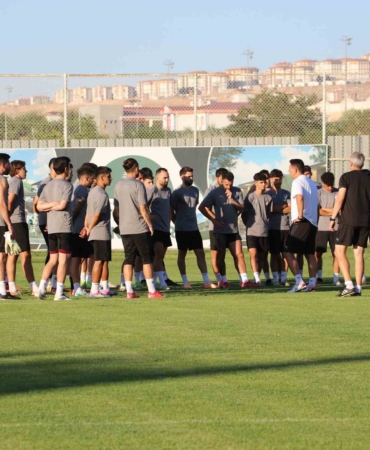 elazigsporun-1-etap-kampi-yeni-bir-donemi-tamamladi-UFIQWPpP.jpg