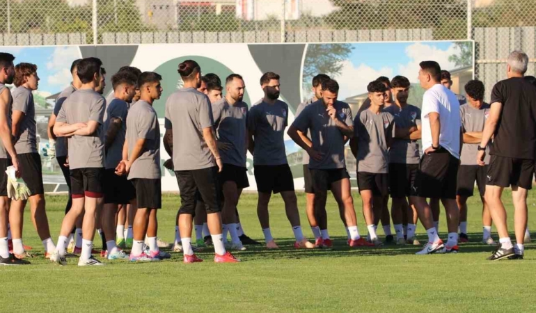 elazigsporun-1-etap-kampi-yeni-bir-donemi-tamamladi-UFIQWPpP.jpg