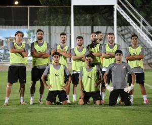 elazigsporun-erzurum-kampi-29-futbolcu-ile-coskulu-basladi-OPNgGNdR.jpg