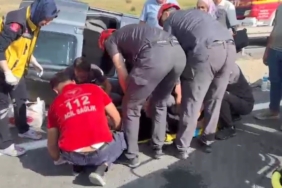 erzurumda-feci-trafik-kazasi-4-kisi-yaralandi-Lhpixen4.jpg