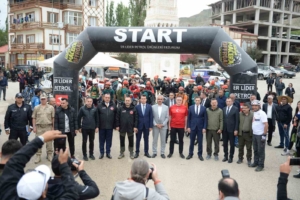 erzurumda-palanxtrem-yarislari-basladi-heyecan-dolu-anlar-NWbHqssq.jpg