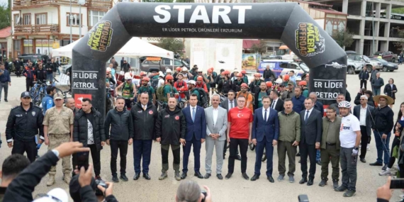 Erzurum'da PalanXtrem Yarışları Başladı: Heyecan Dolu Anlar Erzurum’da PalanXtrem Yarışları Başladı: Heyecan Dolu Anlar