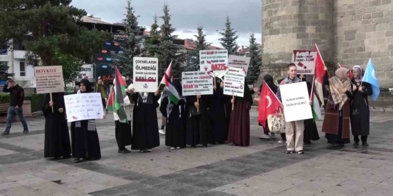 Erzurum'da Sağlık Çalışanları Gazze İçin Anlamlı Bir Yürüyüş Gerçekleştirdi Erzurum’da Sağlık Çalışanları Gazze İçin Anlamlı Bir Yürüyüş Gerçekleştirdi