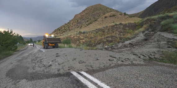 Erzurum’da Sel Felaketi: Yollar Kapandı, Hayat Durdu