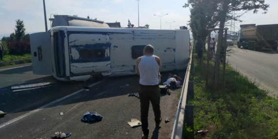 Erzurum’da Servis Aracının Devrilmesi Sonucu 6 Kişi Yaralandı