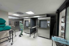 gazi-yasargil-egitim-ve-arastirma-hastanesinde-sterilizasyon-birimi-modernizasyon-gecirdi-W9CAEMIc.jpg