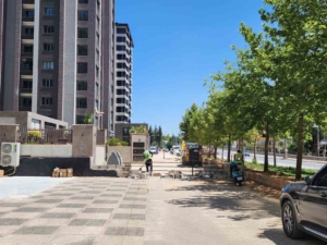 gaziantepte-kapanan-yol-iki-bina-arasinda-kriz-yaratti-KmqNgSkr.jpg