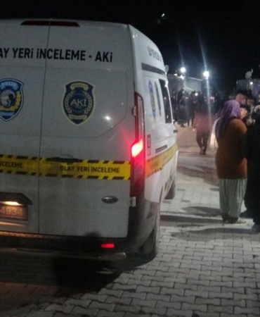 husumetlilerin-silahli-kavgasi-kanli-sonuclandi-1-kisi-yaralandi-9xYAlH7y.jpg