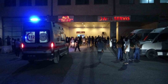 İki Çocuk Annesi Kadın, Eşinin 20'den Fazla Bıçak Darbesiyle Hayatını Kaybetti İki Çocuk Annesi Kadın, Eşinin 20’den Fazla Bıçak Darbesiyle Hayatını Kaybetti