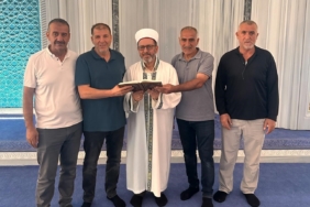 imami-safii-camiinde-kuran-kursu-ilk-mezunlarini-gururla-agirladi-luKPfGat.jpg