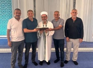 imami-safii-camiinde-kuran-kursu-ilk-mezunlarini-gururla-agirladi-luKPfGat.jpg
