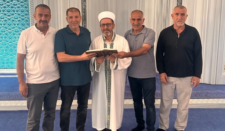 imami-safii-camiinde-kuran-kursu-ilk-mezunlarini-gururla-agirladi-luKPfGat.jpg