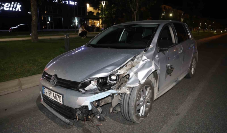 kacan-surucunun-carptigi-genc-kiz-hayatini-kaybetti-AGxiAwbT.jpg