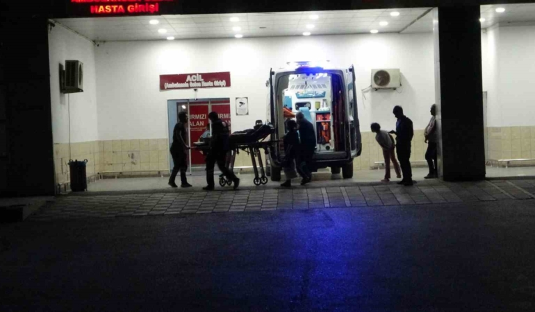 malatyada-arac-parki-tartismasi-kanli-sonuclandi-2-yarali-OLGpKMQw.jpg