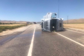 malatyada-tanker-devrildi-bir-kisi-yaralandi-olayin-detaylari-bEYOZzp8.jpg