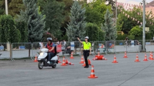 mardin-emniyetinden-motosiklet-suruculeri-icin-ozel-guvenli-surus-egitimi-6ZvjfR4X.jpg