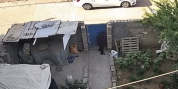 Mardin'de Hırsızlık Olayı: İki Evden 5 Bin Lira Çalan Şahıs Yakalandı Mardin’de Hırsızlık Olayı: İki Evden 5 Bin Lira Çalan Şahıs Yakalandı