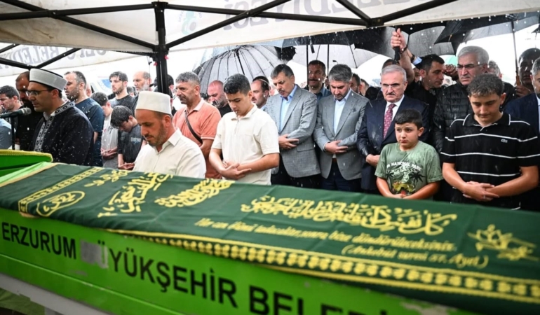 oltu-tas-ocaklari-doganin-gizemli-hazineleri-Cv1t1XyV.jpg