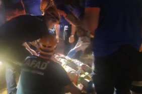 Şarampole Yuvarlanan Otomobilde Sıkışan Sürücü Dramı: Kahraman Kurtarma Operasyonu sarampole-yuvarlanan-otomobilde-sikisan-surucu-drami-kahraman-kurtarma-operasyonu-Rp1GhzYV.jpg