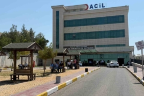 tarim-iscilerini-tasiyan-minibus-sarampole-devrildi-18-kisi-yaralandi-7rdKueGb.jpg