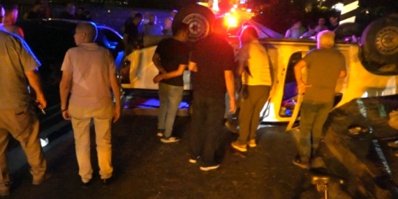 Tunceli'de İki Otomobil Kafa Kafaya Çarpıştı: Bir Yaralı! Tunceli’de İki Otomobil Kafa Kafaya Çarpıştı: Bir Yaralı!