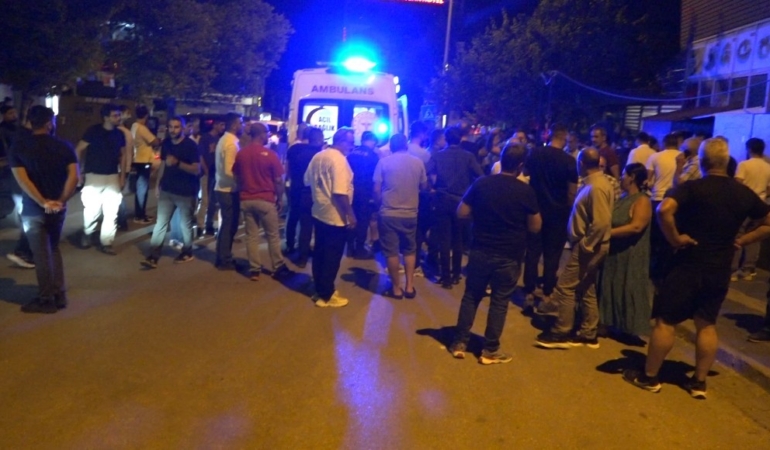 tuncelide-silah-ve-bicaklarin-kullanildigi-kavga-4-kisi-yaralandi-8ByhkeJW.jpg